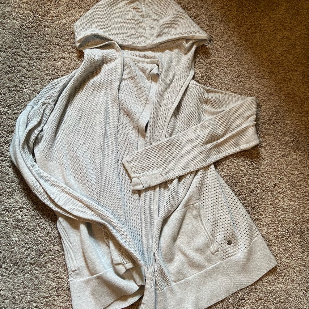 Lululemon split back sweater